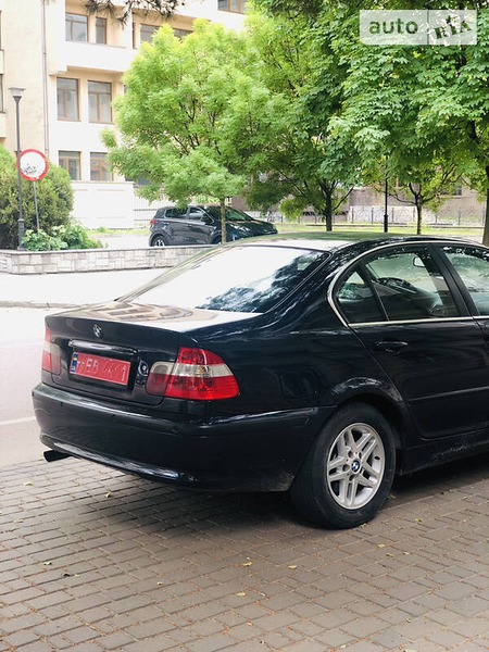 BMW 318 2005  випуску Івано-Франківськ з двигуном 1.8 л бензин седан механіка за 6300 долл. 