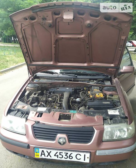 Samand EL 2010  випуску Харків з двигуном 0 л  седан механіка за 3300 долл. 