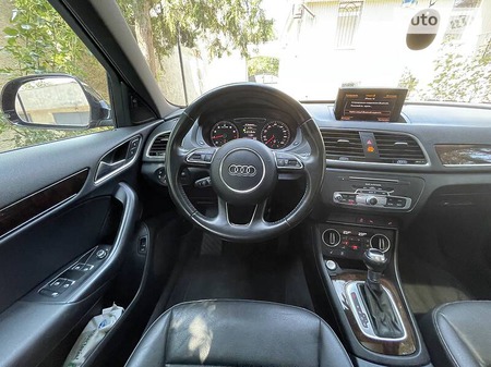 Audi Q3 2015  випуску Одеса з двигуном 2 л бензин позашляховик автомат за 22500 долл. 