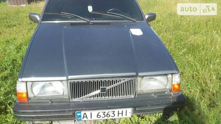 Volvo 760 1987  випуску Київ з двигуном 2.4 л дизель седан  за 1000 долл. 