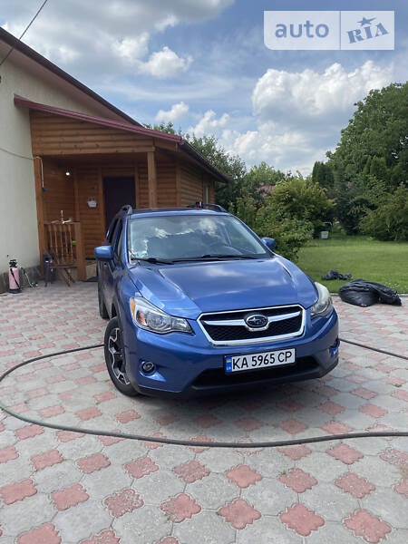 Subaru XV 2014  випуску Київ з двигуном 2 л бензин позашляховик автомат за 12000 долл. 