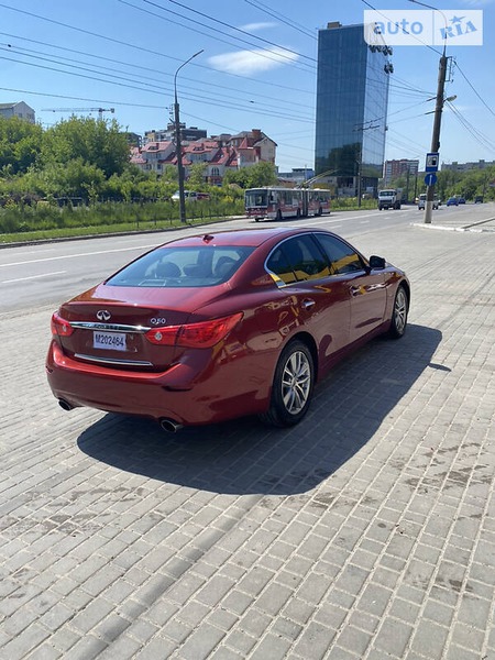 Infiniti Q50 2016  випуску Тернопіль з двигуном 2 л бензин седан автомат за 13200 долл. 