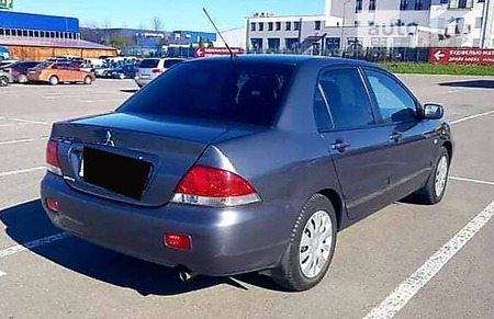 Mitsubishi Lancer 2007  випуску Львів з двигуном 1.6 л бензин седан механіка за 6500 долл. 