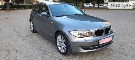 BMW 120 2010  випуску Чернівці з двигуном 2 л дизель хэтчбек автомат за 11800 долл. 
