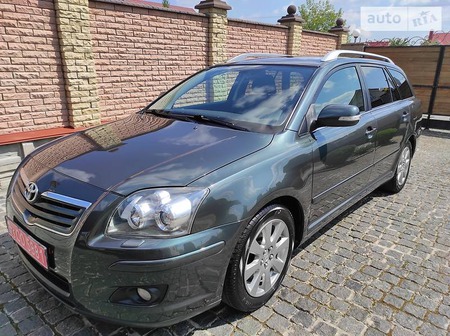 Toyota Avensis 2008  випуску Житомир з двигуном 2 л бензин універсал механіка за 7900 долл. 