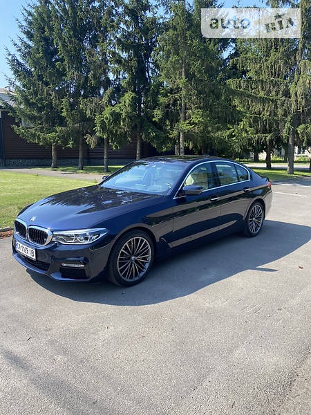 BMW 540 2017  випуску Київ з двигуном 0 л бензин седан автомат за 42500 долл. 