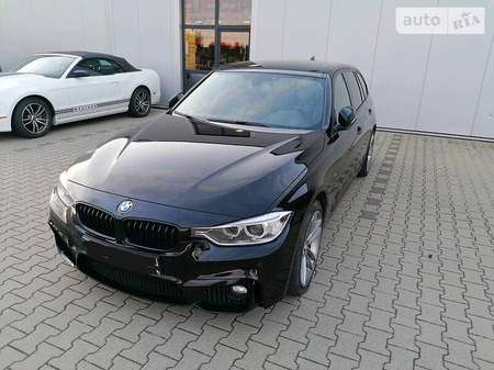 BMW 335 2014  випуску Рівне з двигуном 3 л дизель універсал автомат за 24500 долл. 