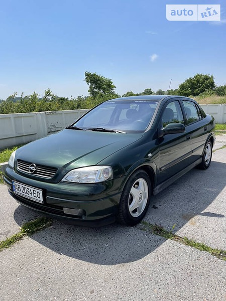 Opel Astra 2001  випуску Одеса з двигуном 1.6 л бензин седан механіка за 5000 долл. 