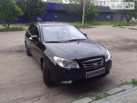 Hyundai Elantra 2010  випуску Черкаси з двигуном 1.6 л бензин седан механіка за 7999 долл. 