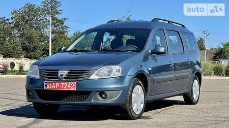 Dacia Logan MCV 2010  випуску Дніпро з двигуном 1.6 л бензин універсал механіка за 7200 долл. 