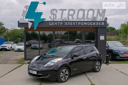 Nissan Leaf 2016  випуску Харків з двигуном 0 л електро хэтчбек автомат за 14900 долл. 