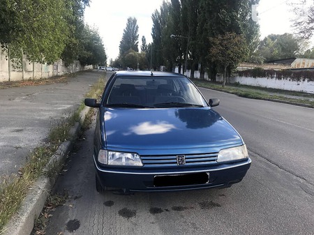 Peugeot 405 1990  випуску Київ з двигуном 1.9 л бензин седан механіка за 1600 долл. 