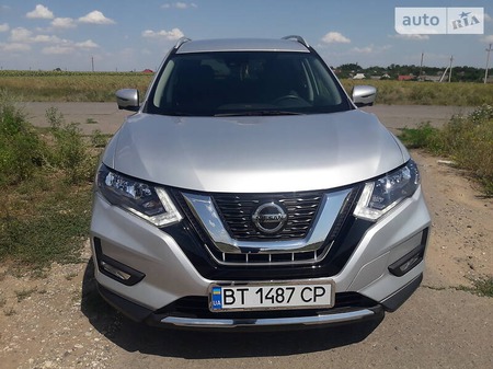 Nissan Rogue 2018  випуску Херсон з двигуном 2.5 л  позашляховик автомат за 19000 долл. 