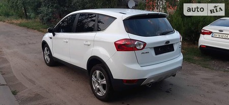 Ford Kuga 2010  випуску Донецьк з двигуном 0 л бензин позашляховик автомат за 9700 долл. 