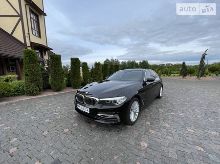 BMW 530 2017  випуску Житомир з двигуном 2 л бензин седан автомат за 45000 долл. 