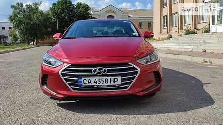 Hyundai Elantra 2016  випуску Черкаси з двигуном 2 л бензин седан автомат за 13900 долл. 