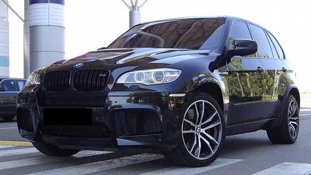 BMW X5 M 2012  випуску Одеса з двигуном 4.4 л бензин позашляховик автомат за 29900 долл. 