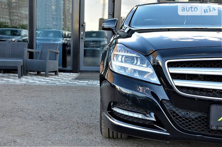 Mercedes-Benz CLS 350 2013  випуску Київ з двигуном 3 л дизель купе автомат за 28499 долл. 