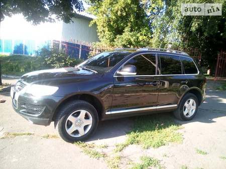 Volkswagen Touareg 2008  випуску Черкаси з двигуном 2.5 л дизель позашляховик автомат за 14300 долл. 