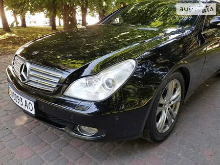 Mercedes-Benz CLS 350 2004  випуску Суми з двигуном 3.5 л  седан автомат за 9500 долл. 