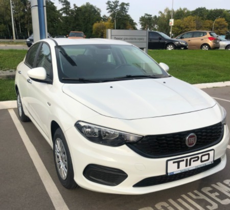 Fiat Tipo 2021  випуску  з двигуном 1.4 л бензин седан механіка за 380000 грн. 