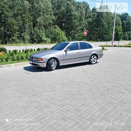 BMW 225 1998  випуску Хмельницький з двигуном 2.5 л дизель седан механіка за 2350 долл. 