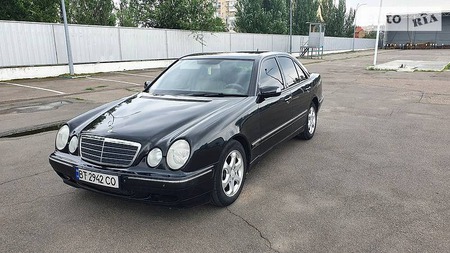 Mercedes-Benz E 320 2002  випуску Миколаїв з двигуном 3.2 л дизель седан автомат за 5999 долл. 