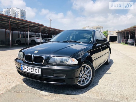 BMW 323 1999  випуску Одеса з двигуном 2.5 л бензин седан автомат за 6800 долл. 