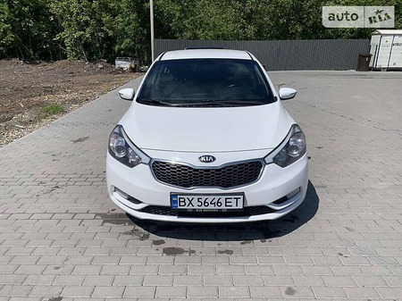 KIA Cerato 2012  випуску Хмельницький з двигуном 1.6 л  седан механіка за 9700 долл. 