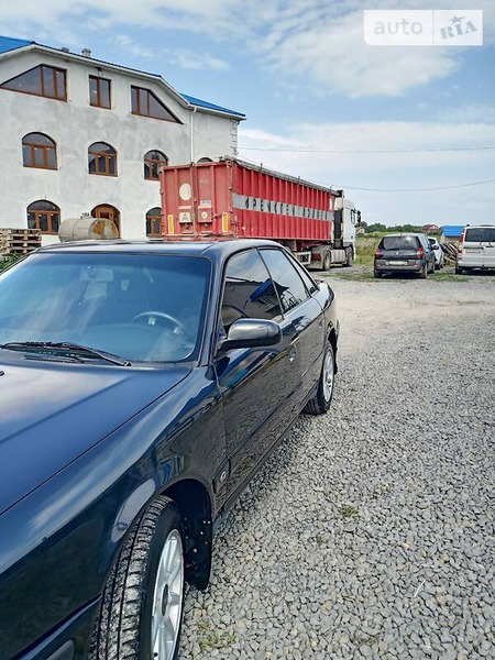 Audi 100 1994  випуску Чернівці з двигуном 2.6 л  седан механіка за 4100 долл. 