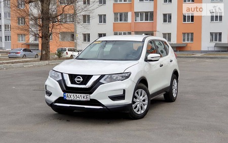 Nissan Rogue 2017  випуску Харків з двигуном 2.5 л бензин позашляховик автомат за 15600 долл. 