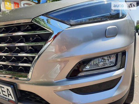 Hyundai Tucson 2020  випуску Житомир з двигуном 2 л дизель позашляховик автомат за 32300 долл. 