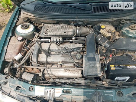 Ford Contour 1996  випуску Дніпро з двигуном 2 л  седан автомат за 1750 долл. 