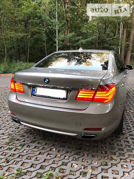 BMW 740 2008  випуску Харків з двигуном 3 л бензин седан  за 18000 долл. 