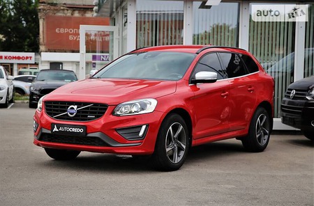 Volvo XC60 2013  випуску Харків з двигуном 2.4 л дизель позашляховик  за 23900 долл. 