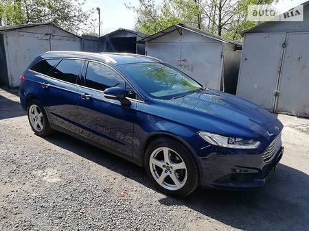 Ford Mondeo 2015  випуску Одеса з двигуном 2 л дизель хэтчбек автомат за 13177 долл. 