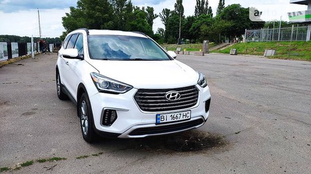 Hyundai Santa Fe 2016  випуску Полтава з двигуном 3.3 л бензин позашляховик автомат за 21000 долл. 