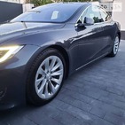 Tesla S 06.09.2021