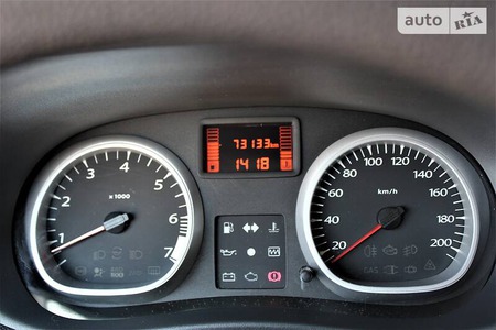 Dacia Duster 2012  випуску Суми з двигуном 1.6 л  позашляховик механіка за 9500 долл. 