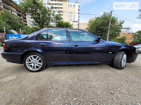 BMW 540 2001  випуску Дніпро з двигуном 4.4 л бензин седан автомат за 7000 долл. 