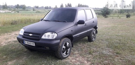 Chevrolet Niva 2006  випуску Полтава з двигуном 1.7 л  позашляховик механіка за 4500 долл. 