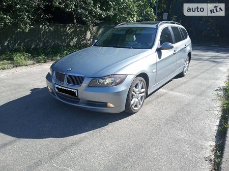 BMW 330 2006  випуску Київ з двигуном 2.9 л дизель універсал механіка за 8000 долл. 