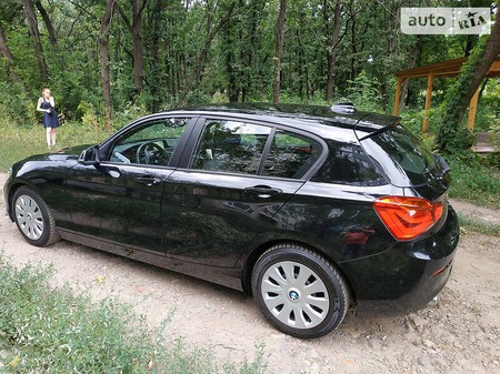 BMW 116 2016  випуску Донецьк з двигуном 1.5 л дизель хэтчбек механіка за 17500 долл. 