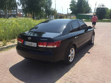 Hyundai Sonata 2007  випуску Хмельницький з двигуном 2.4 л  седан механіка за 6000 долл. 