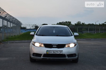 KIA Cerato 2009  випуску Одеса з двигуном 1.6 л бензин седан механіка за 6500 долл. 