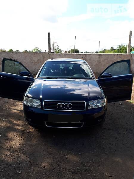 Audi A4 Limousine 2004  випуску Кропивницький з двигуном 2.5 л дизель седан автомат за 6000 долл. 