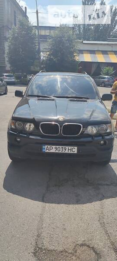 BMW X5 2001  випуску Запоріжжя з двигуном 4.4 л  універсал автомат за 9700 долл. 