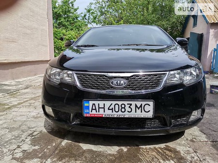 KIA Cerato 2012  випуску Донецьк з двигуном 1.6 л  седан механіка за 11500 долл. 