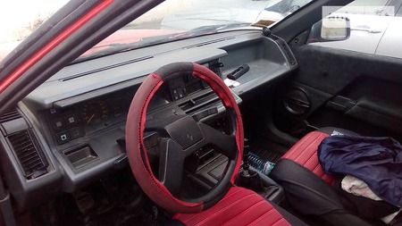 Renault 21 1989  випуску Ужгород з двигуном 2.1 л дизель універсал механіка за 1500 долл. 