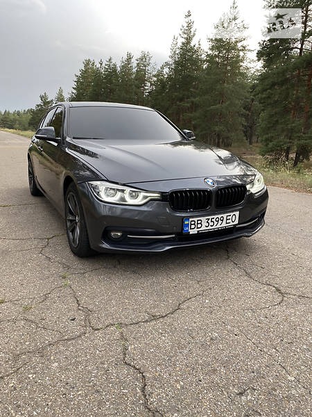 BMW 328 2015  випуску Луганськ з двигуном 2 л дизель седан автомат за 18000 долл. 